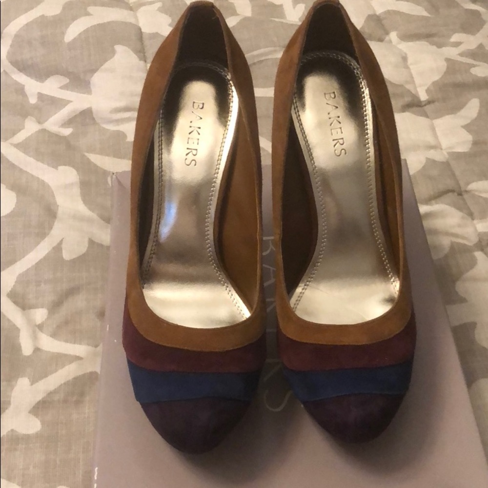 Bakers Suede Taupe and Multicolor Heels